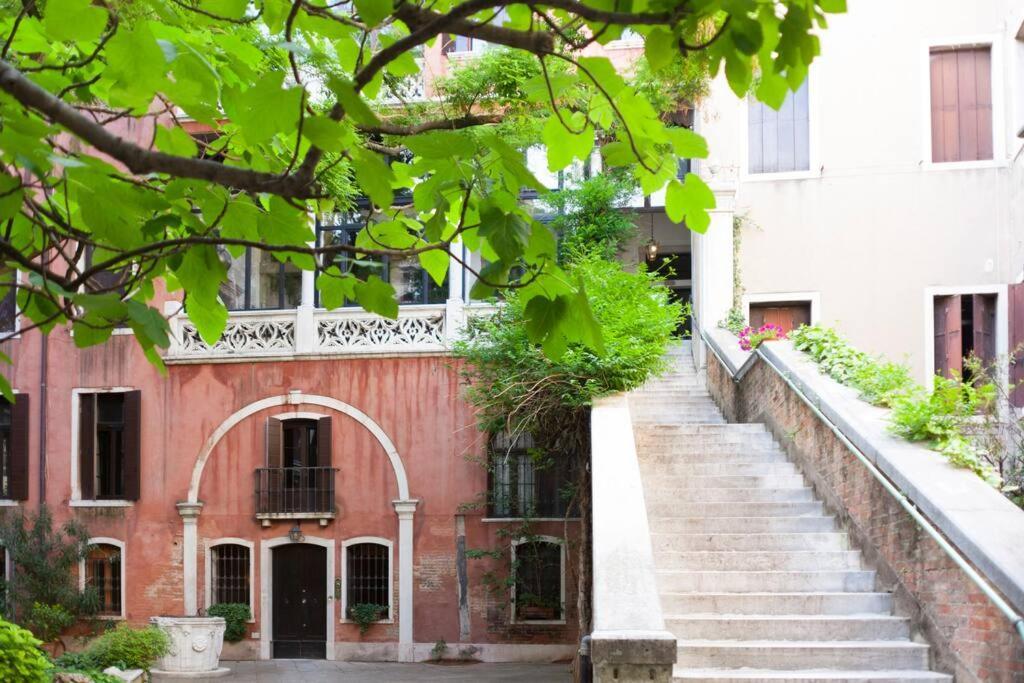 Palazzo Alvera Grand Canal Venedig Exteriör bild